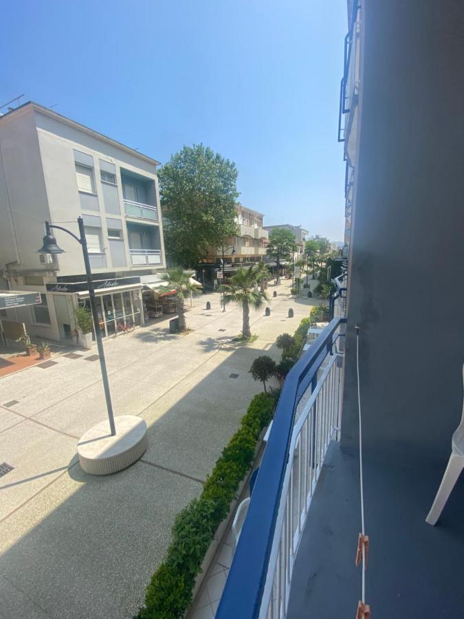 B&B Hotel Lucciola カットーリカ エクステリア 写真