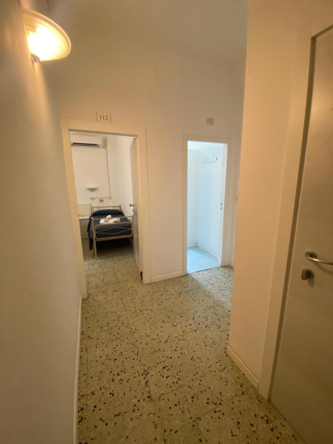 B&B Hotel Lucciola カットーリカ エクステリア 写真